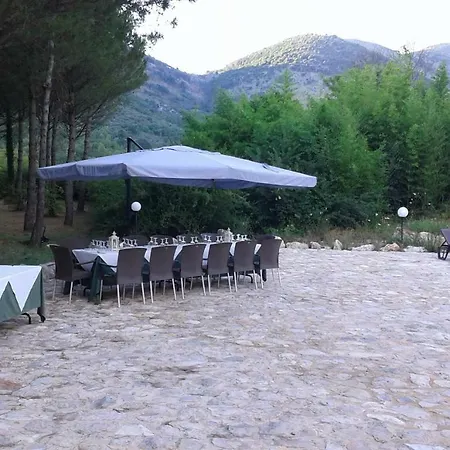 Valle Dei Pini Farm stay Lenola